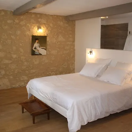 La Dame De Courties 3* Saint-Puy